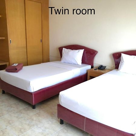 Pearl Place Hotel Хатъяй Экстерьер фото