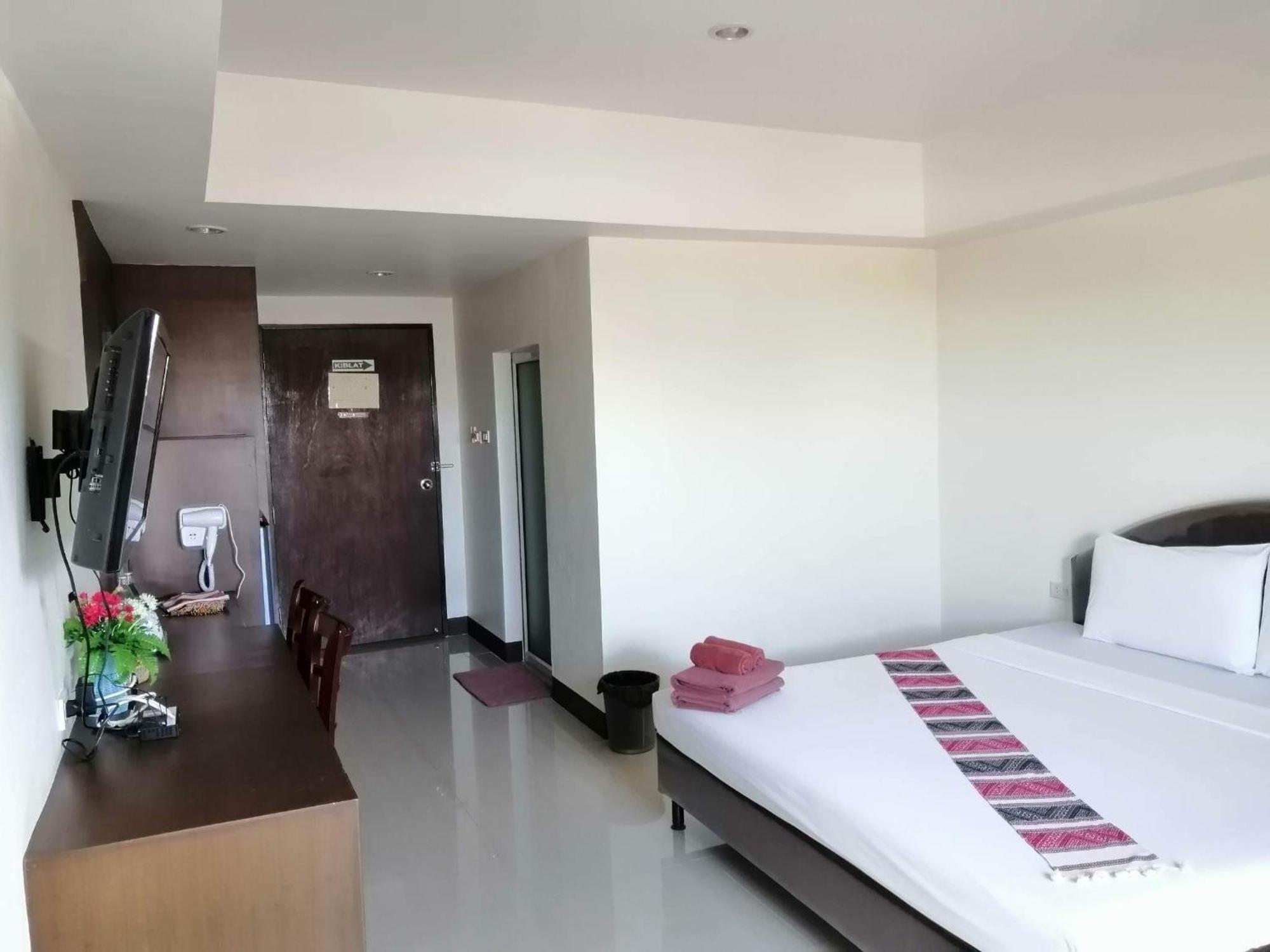 Pearl Place Hotel Хатъяй Экстерьер фото