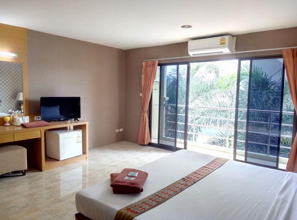 Pearl Place Hotel Хатъяй Экстерьер фото