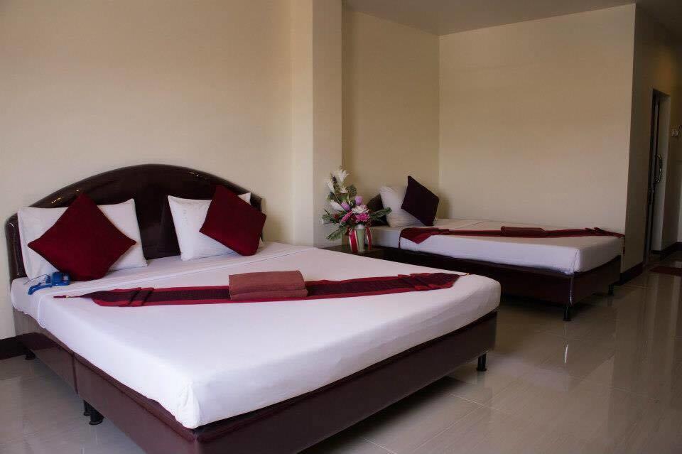 Pearl Place Hotel Хатъяй Экстерьер фото